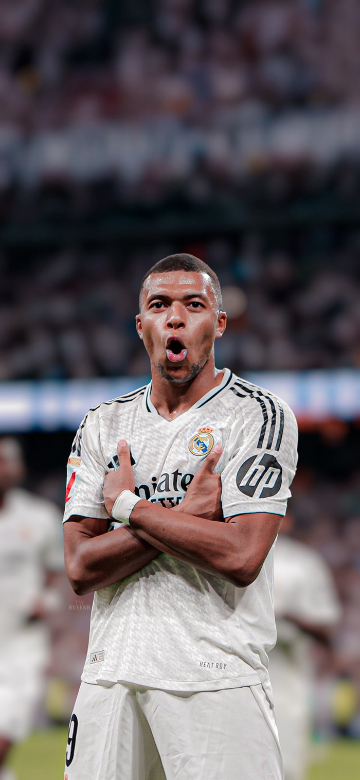 巴萨客场89-79力克红星！克莱本轰22分率队攻陷贝尔格莱德