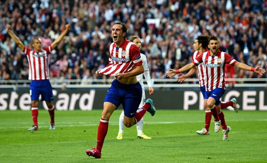 瑞士国脚曼赞比：扎卡是一名非常棒的队长，很高兴我们拥有他