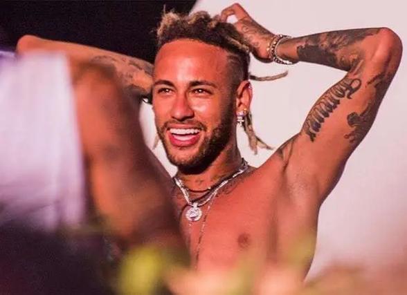 板仓滉：后防线以零失球为目标，战加纳和玻利维亚肯定不轻松