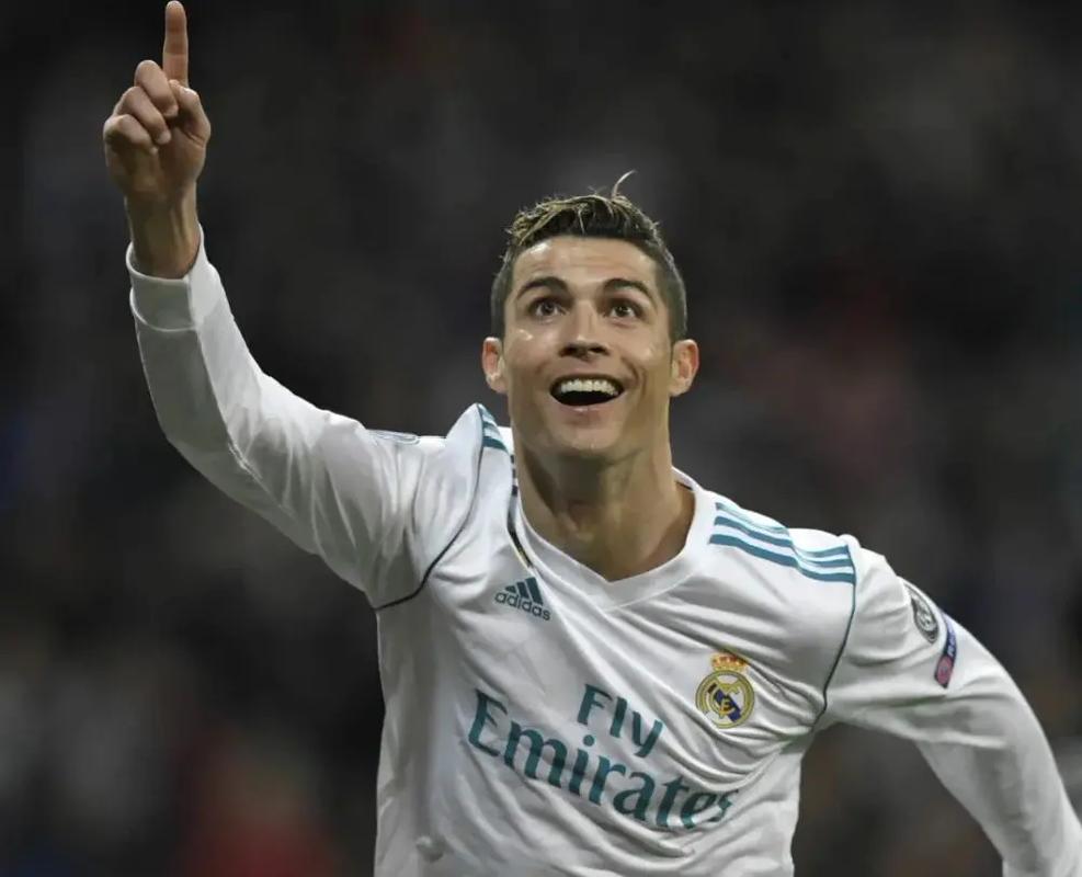 官方：意大利裁判马萨将执法欧冠第6轮巴萨vs法兰克福