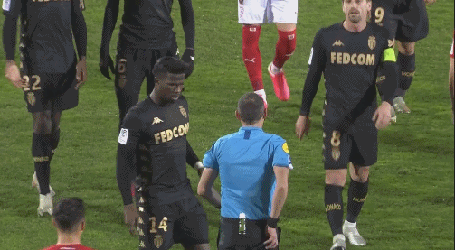 NBA：凯尔特人主场大胜猛龙